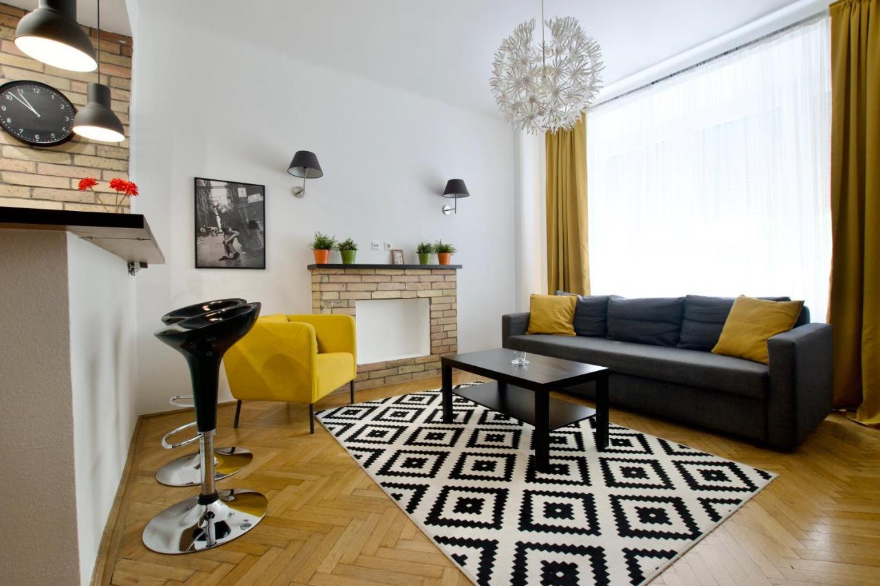 Standard Apartment By Hi5 - Center Of City Center Budapest Exterior foto